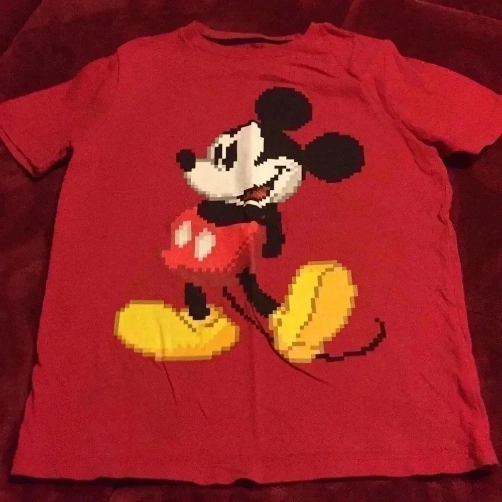 Old Navy Disney T-shirt